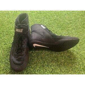 Nike Black High-Top Wrestling Shoes with Strap, Lightweight Athletic Boys 5.5 Y
